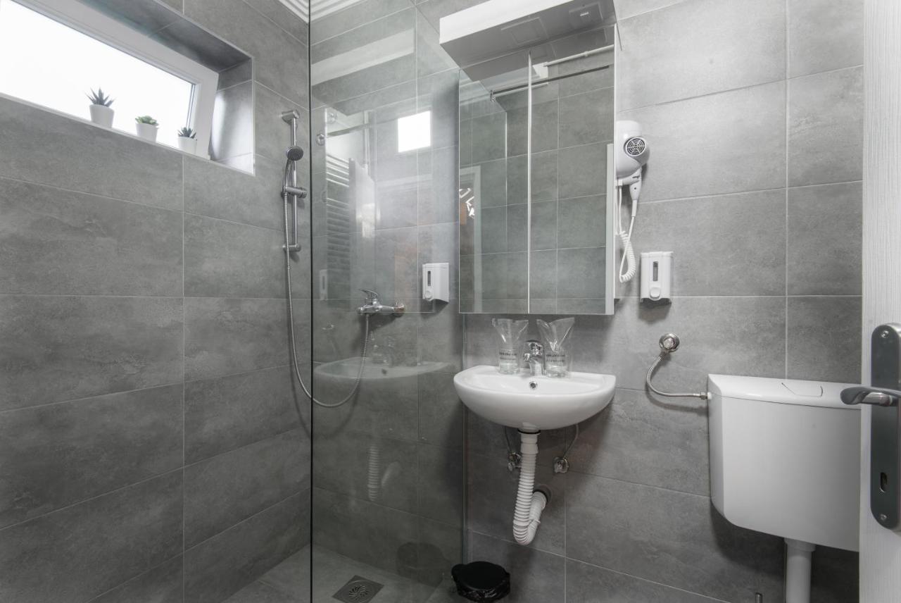 Appartamento Dumalux Velvet Subotica Esterno foto